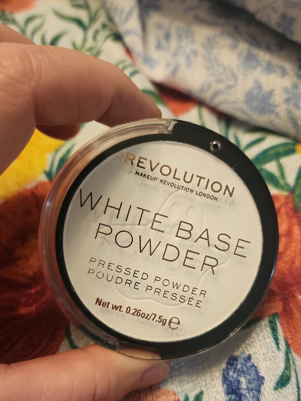 Revolution White Base Powder - White